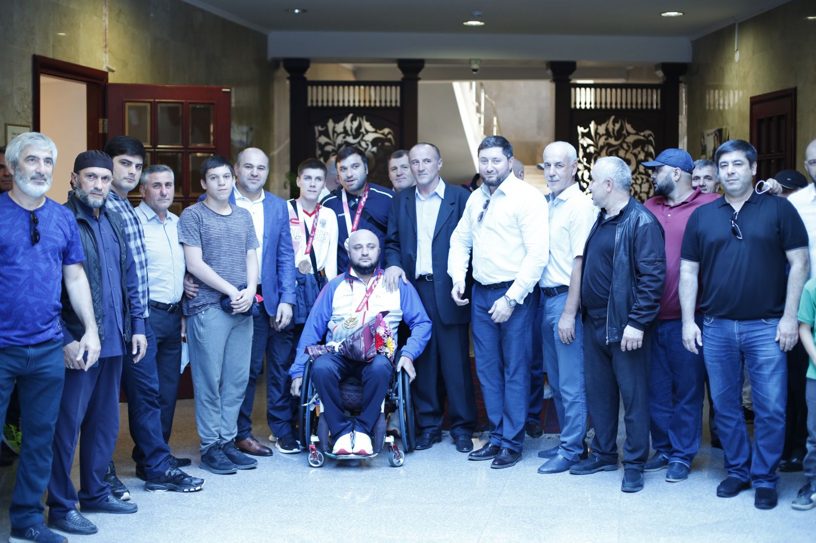 Героев Паралимпиады в Токио торжественно встретили в аэропорту Махачкалы