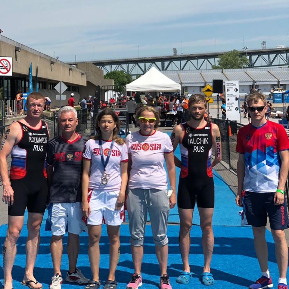 Сборная команда России по паратратлону завоевала золотую медаль на заключительном этапе мировой серии в Канаде