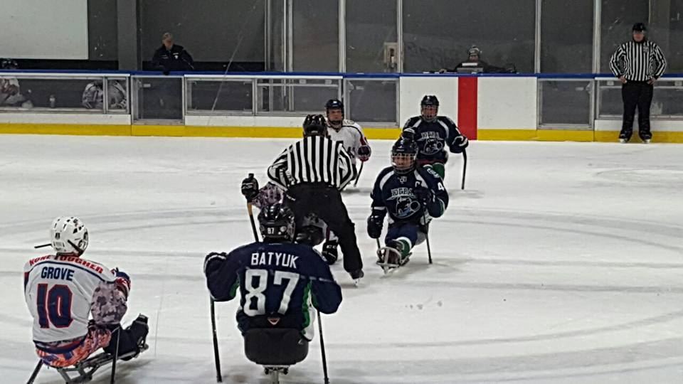 Российская клубная команда СХК «Югра» одержала две победы в первый соревновательный день международного турнира в г. Буффало (США)