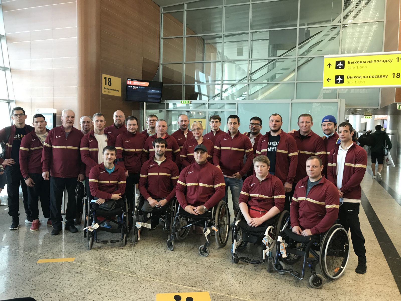 Российские следж-хоккеисты в Чехии поведут борьбу за титул чемпионов мира и право участвовать в XIII Паралимпийских зимних играх 2022 года в Пекине