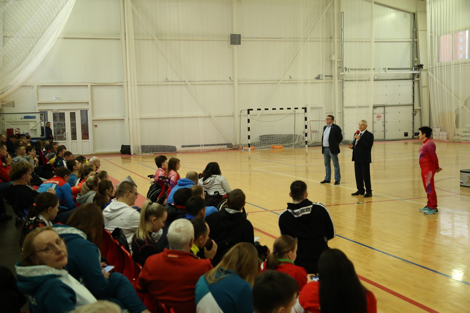 Руководители Федерации в Пересвете приняли участие в церемониях открытия и награждения, а также просмотре Кубка России и Всероссийских детско-юношеских соревнований по лыжным гонкам и биатлону спорта лиц с ПОДА