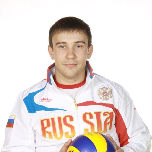 Поздравление Президента Федерации Л.Н. Селезнева Заслуженному мастеру спорта России, бронзовому призеру Паралимпийских игр по волейболу сидя А.А. Волкову в связи с днем рождения