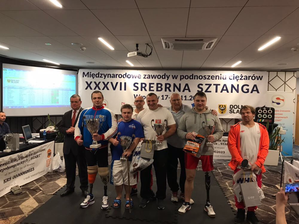 Российские спортсмены завоевали 12 золотых медалей на международных соревнованиях по пауэрлифтингу спорта лиц с ПОДА в Польше