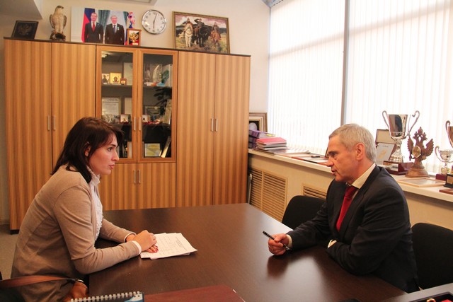 П. А. Рожков в офисе Паралимпийского комитета России провел встречу с  Директором Департамента по физической культуре и спорту Межрегиональной ассоциации экономического взаимодействия субъектов Российской Федерации "Сибирское соглашение"  В. С. Тайдаков