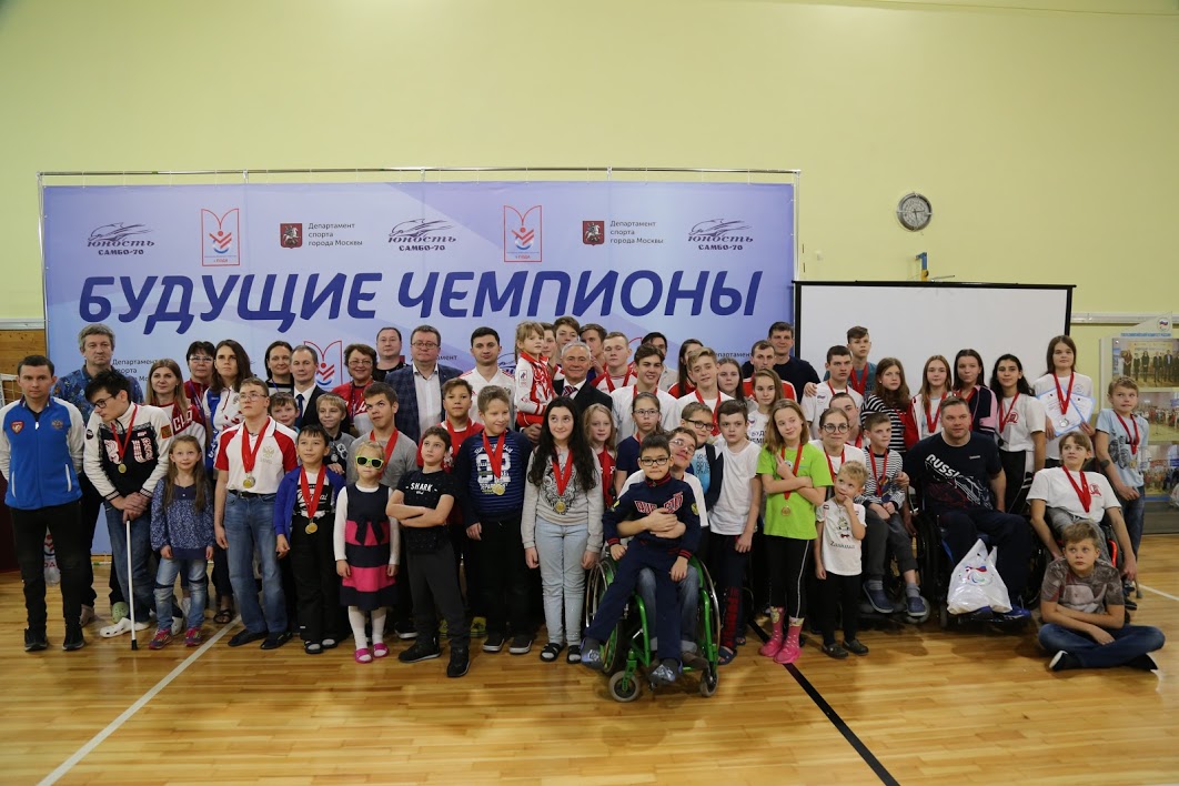 Московская Федерация спорта лиц с ПОДА при поддержке Москомспорта и ПКР провели Городские соревнования по плаванию для детей с поражением ОДА «Будущие чемпионы»