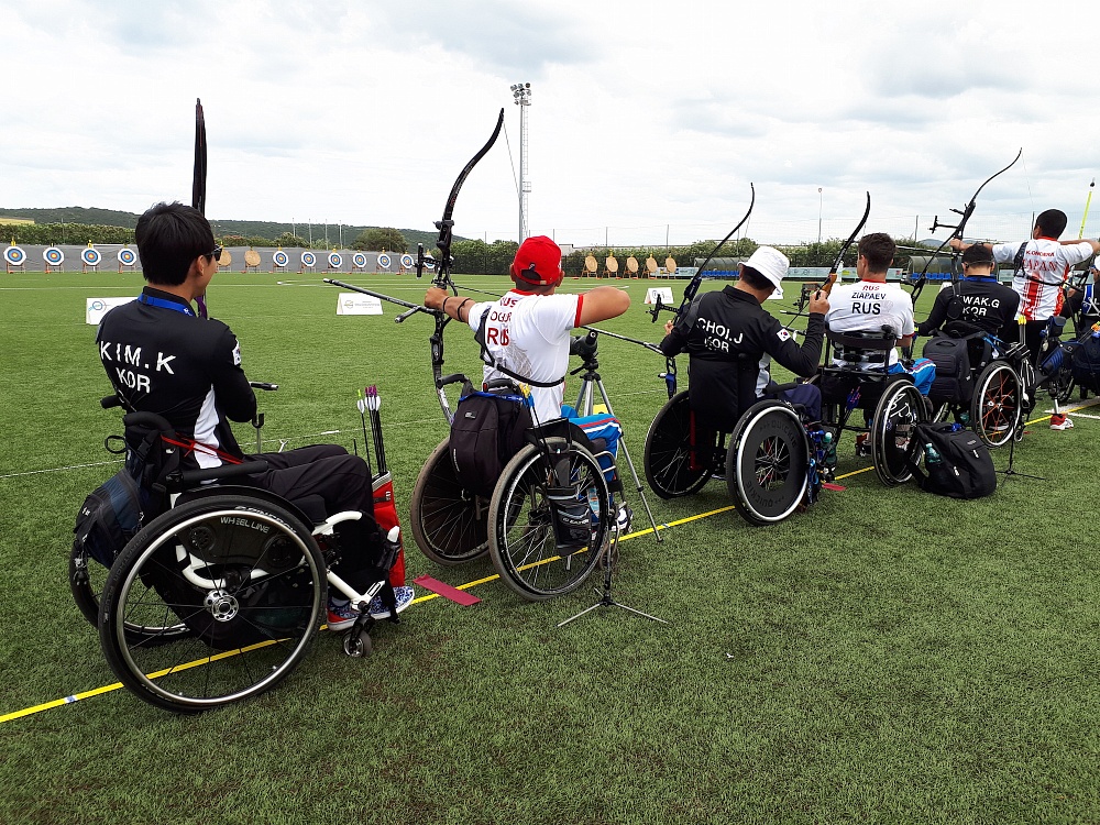 12 российских спортсменов примут участие во II этапе Кубка Европы по стрельбе из лука спорта лиц с ПОДА в Чехии.