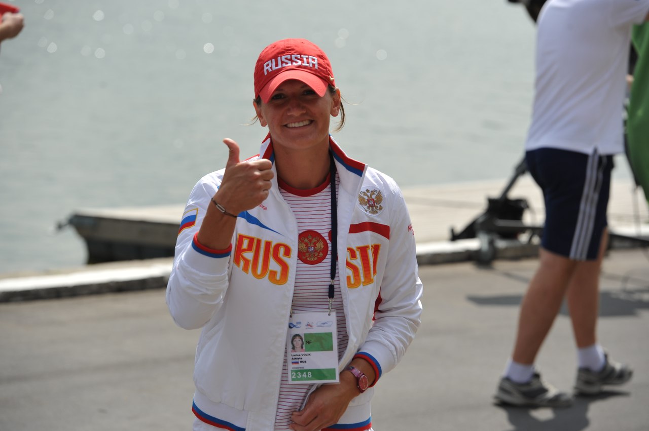 Поздравление Президента Федерации Л.Н. Селезнева бронзовому призеру Паралимпийских игр по легкой атлетике спорта лиц с ПОДА Л.Г. Волик в связи с днем рождения