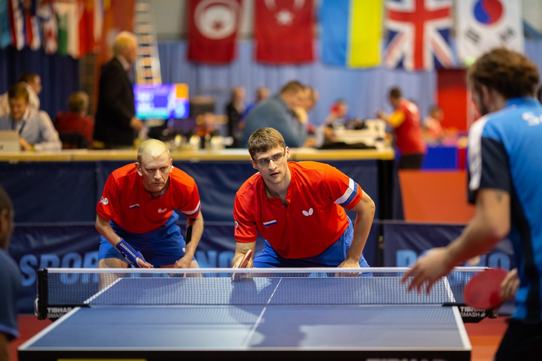 1 серебряную и 4 бронзовые медали завоевала сборная команда России по настольному теннису спорта лиц с ПОДА на международных соревнованиях в Нидерландах