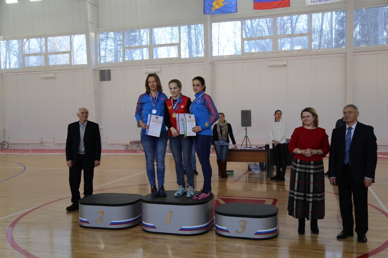 П.А. Рожков, А.В. Царик в г. Пересвете (Московская область) приняли участие в просмотре соревнований и церемонии награждения чемпионата и первенства России по лыжным гонкам и биатлону спорта лиц с ПОДА