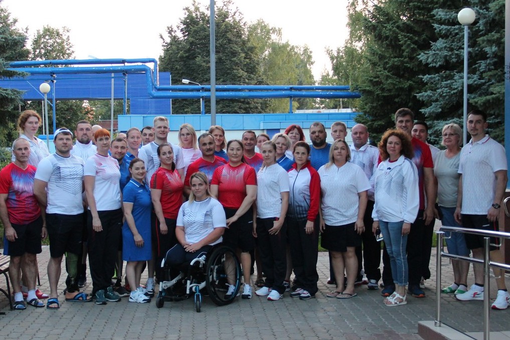 Команды ПКР по стрельбе из лука и волейболу сидя экипировались на XVI Паралимпийские Игры в Токио