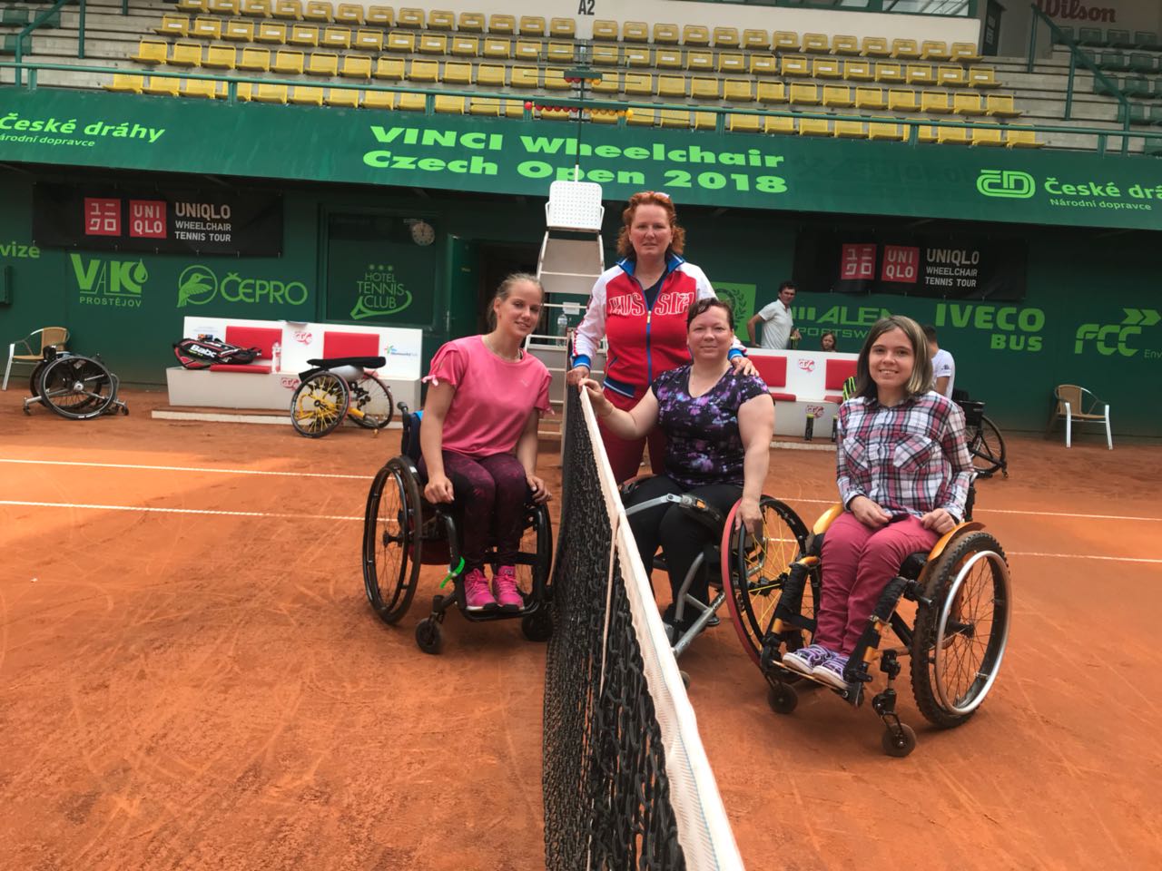 1 серебряную и 2 бронзовые медали завоевали российские спортсменки на международных соревнованиях по теннису на колясках в Чехии