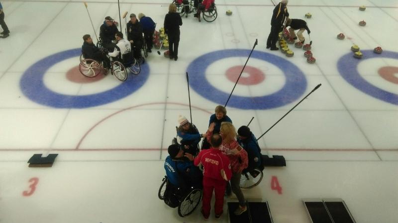  Сильнейшие клубы страны вступят в борьбу за награды чемпионата России по керлингу на колясках