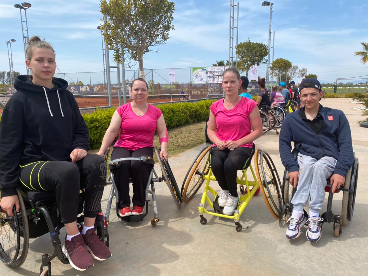 4 российских спортсмена примут участие в серии международных турниров по теннису на колясках в Турции