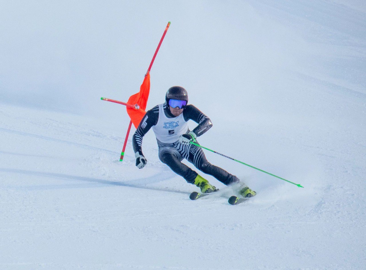 В Кировске завершились Кубок чемпионов и детско-юношеские соревнования по горнолыжному спорту