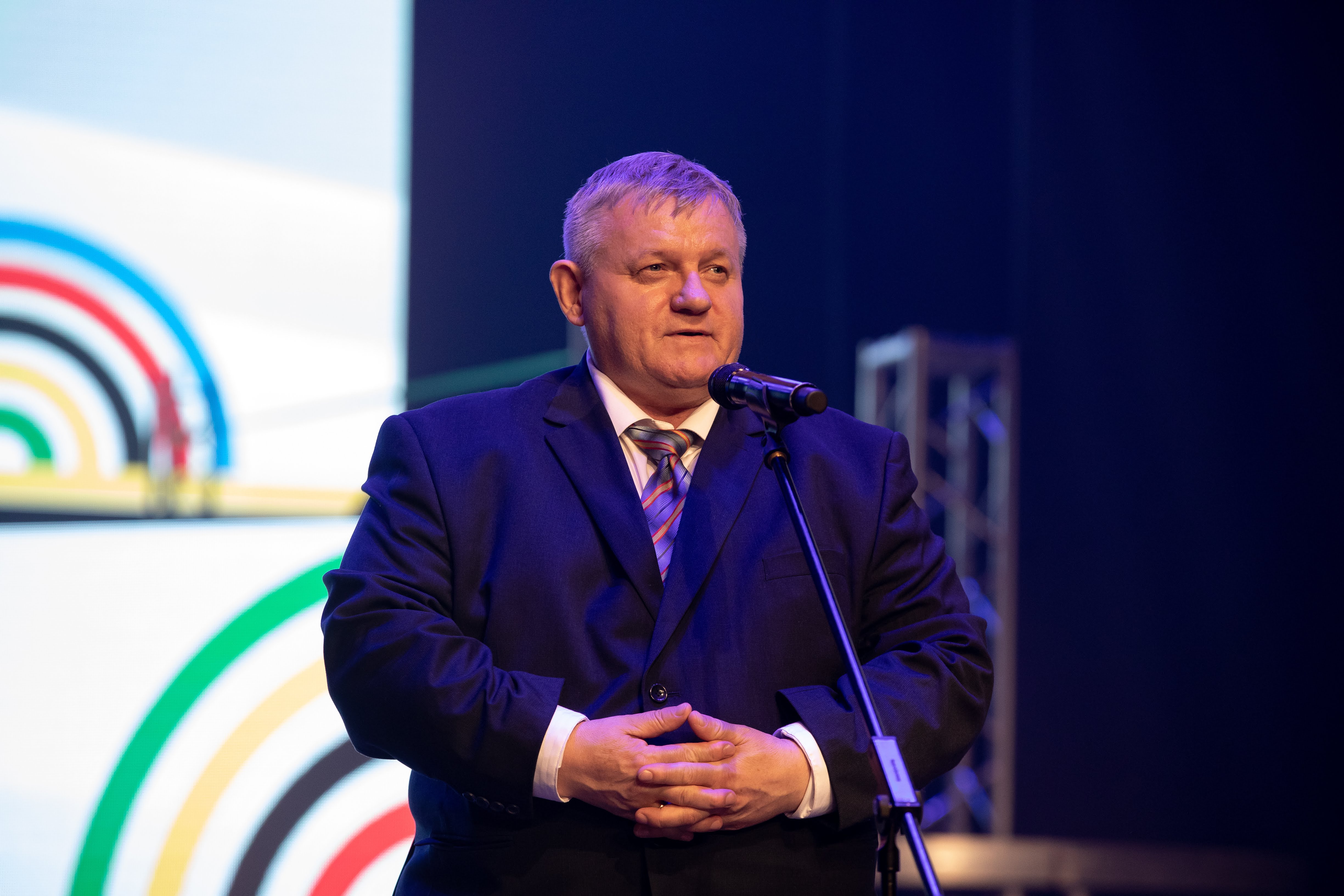 Всероссийская Федерация спорта лиц с поражением ОДА поздравляет старшего тренера сборной команды России по плаванию спорта лиц с ПОДА , Заслуженного тренера России Ю.А. Назаренко с юбилеем! 