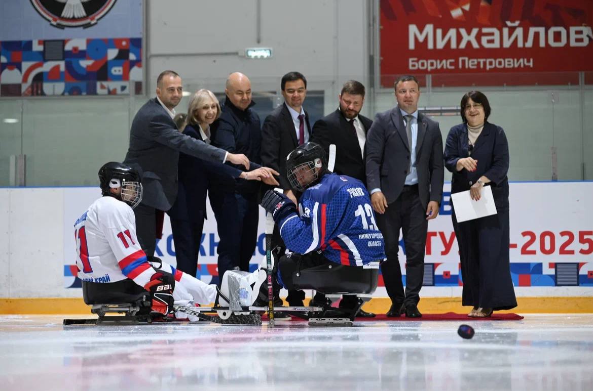 Стартовал Кубок героев по хоккею-следж в Туле 
