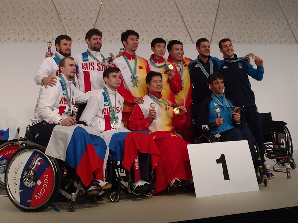 Сборная команда России по фехтованию на колясках завоевала 4 золотые, 2 серебряные и 5 бронзовых медалей на этапе Кубка мира в Японии