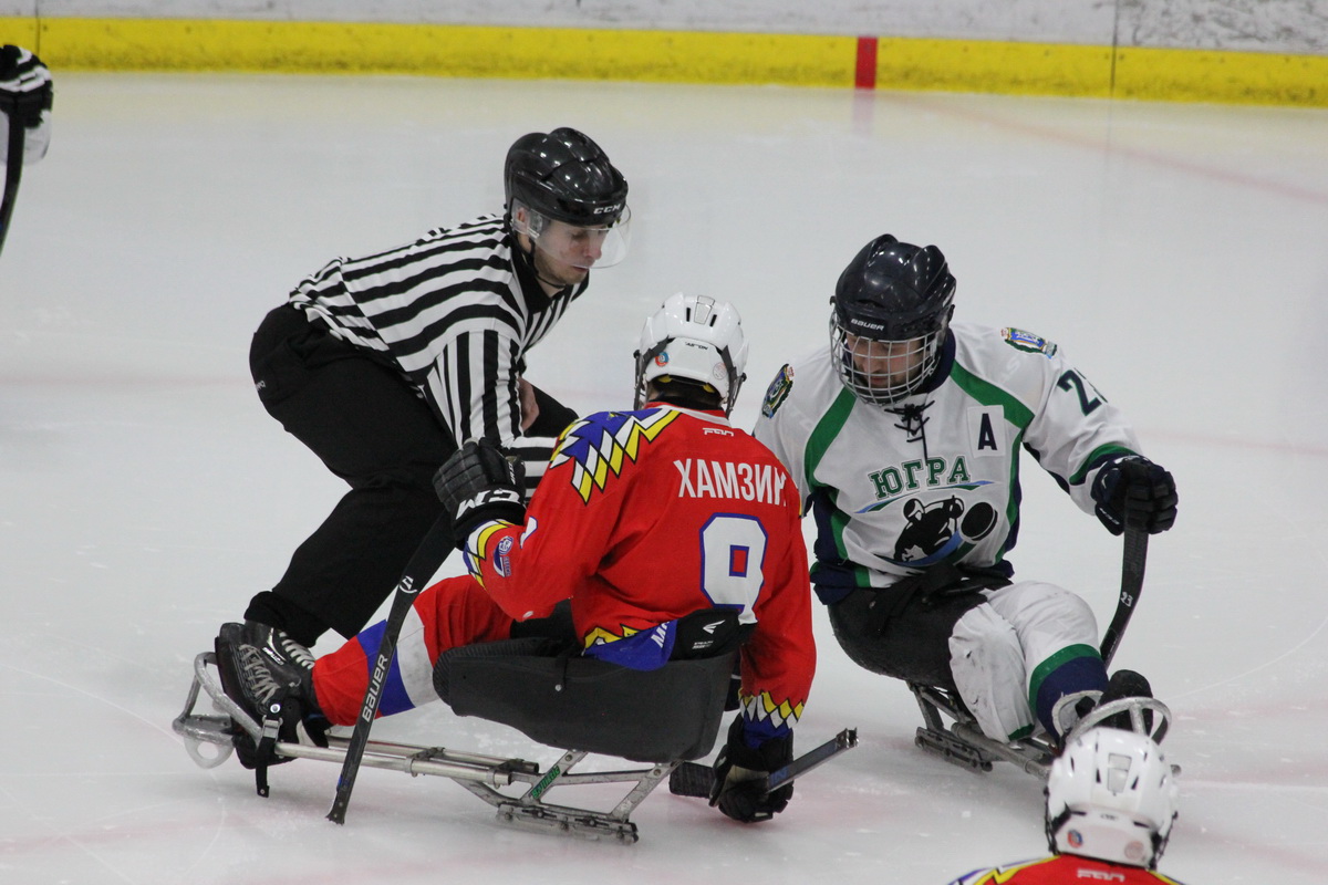 СХК «Югра» выиграла 1 круг чемпионата России по следж-хоккею
