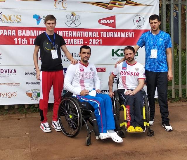 Российские спортсмены завоевали серебряную и бронзовую медали на международных соревнованиях по парабадминтону в Уганде 
