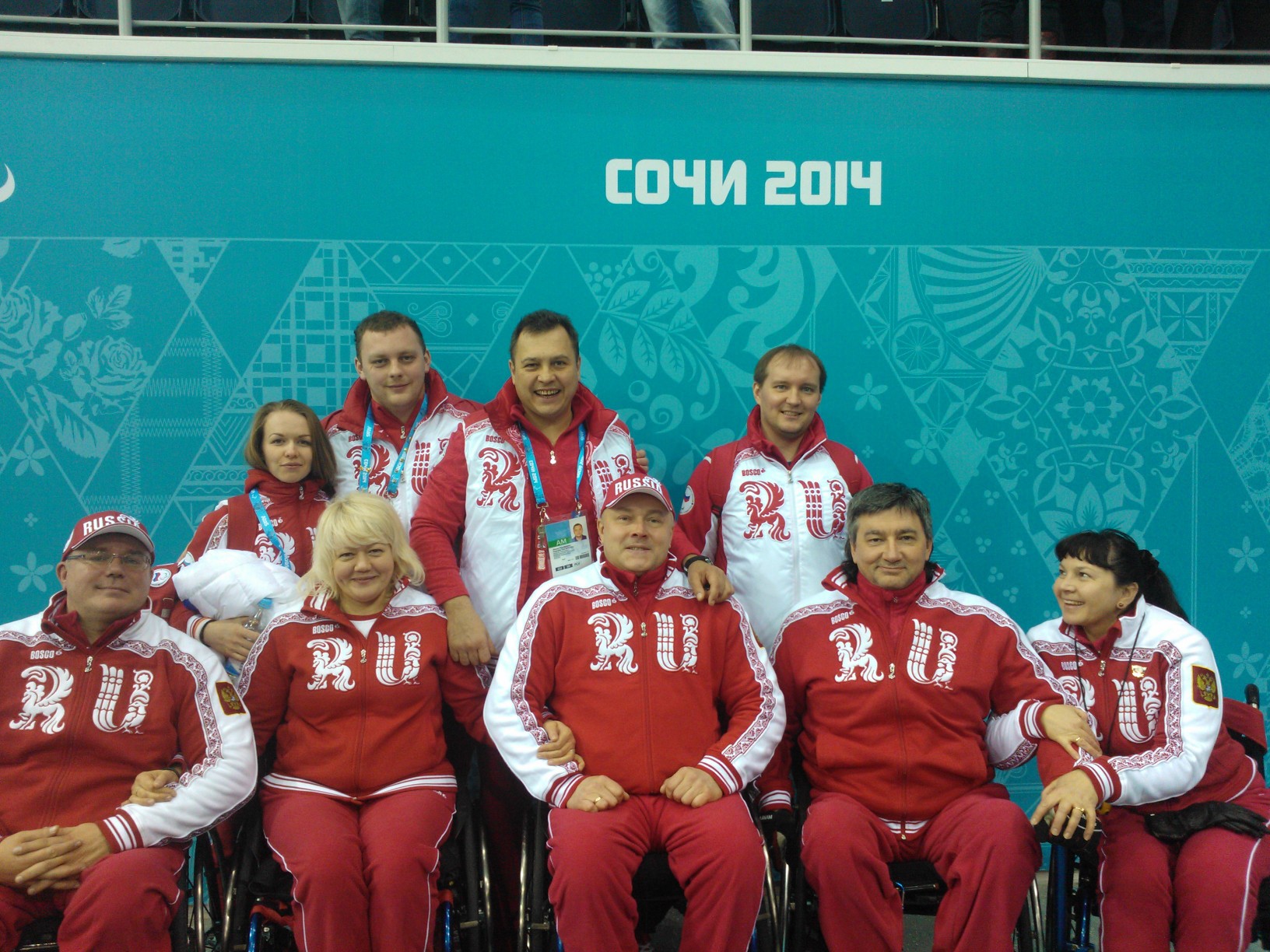 Сборная команда России по керлингу на колясках выиграла у сборной  Великобритании  со счетом 11:2   в круговом этапе (9 сессия)