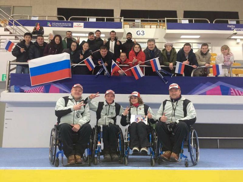 Сборная команда России досрочно вышла в плей-офф чемпионата мира по керлингу на колясках