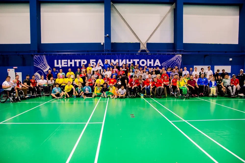        Гуреева и Куликов стали абсолютными чемпионами России по бадминтону спорта лиц с ПОДА в Казани      