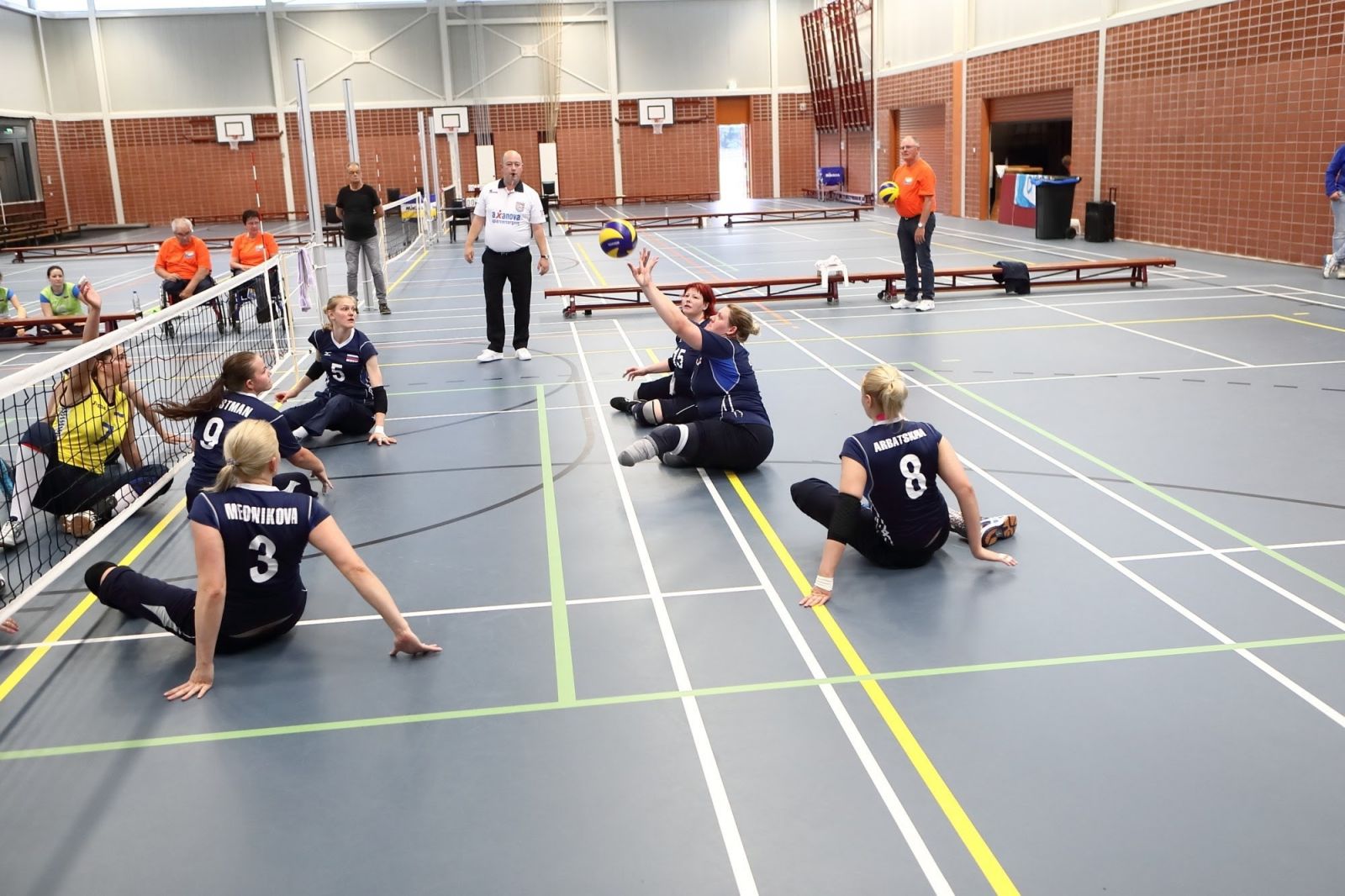 Спортсмены мужской и женской сборных России нацелены на победу на чемпионате Европы по волейболу сидя в Хорватии