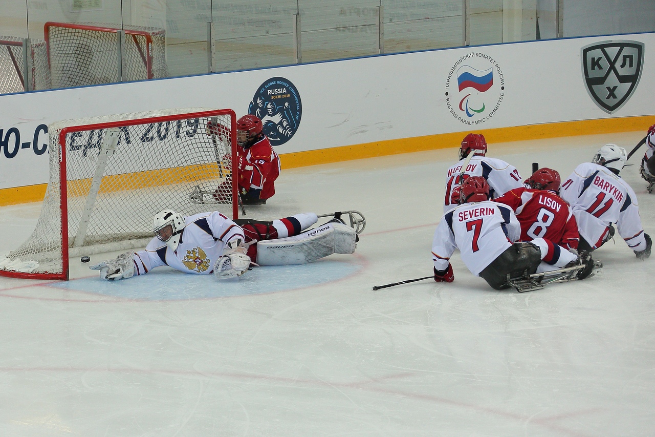 Команда Россия-1 - досрочный победитель международного турнира - Кубка Континента по хоккею-следж 2019