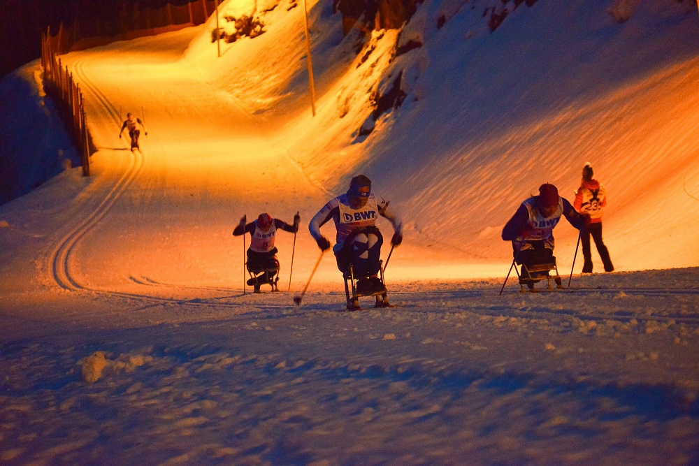 4 золотые, 6 серебряных и 5 бронзовых медалей завоевали российские спортсмены с ПОДА за два дня финального этапа Кубка мира по лыжным гонкам и биатлону в Финляндии