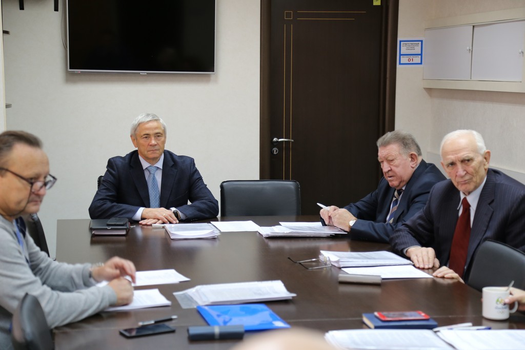 П.А. Рожков в офисе ПКР провел очередное заседание Комиссии по аттестации старших тренеров спортивных сборных команд России по летним дисциплинам спорта лиц с ПОДА