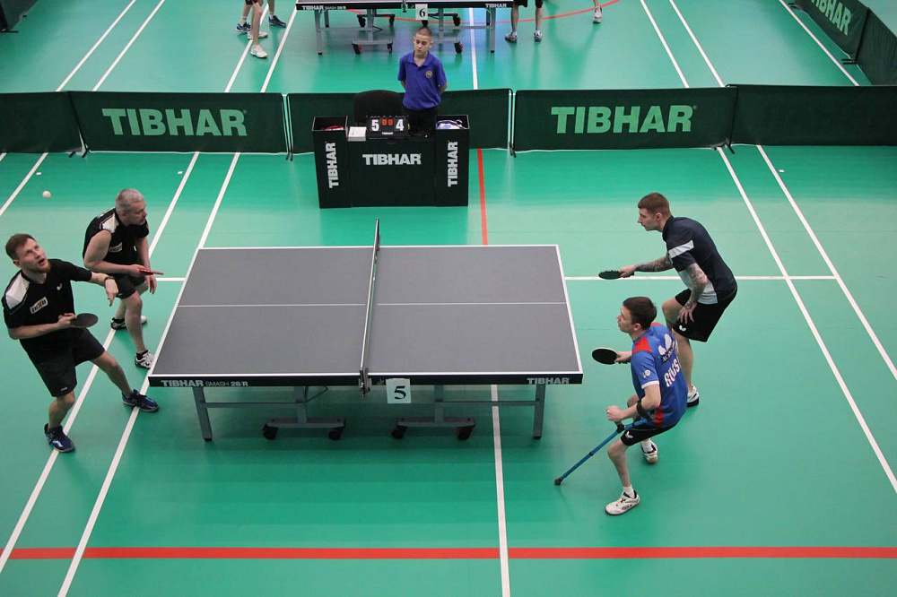 Настольный теннис