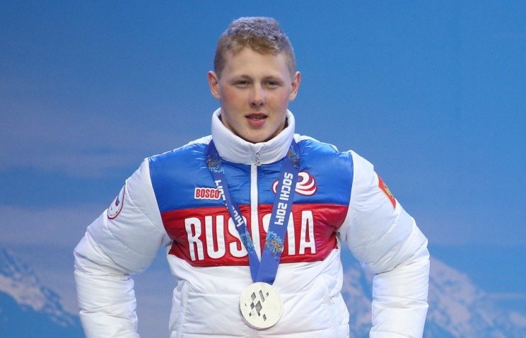 Поздравление Президента Федерации Л.Н. Селезнева 2-кратномы чемпиону и 2-кратному бронзовому призеру Паралимпийских игр по лыжным гонкам и биатлону спорта лиц с ПОДА, Г.А. Мурыгину в связи с днем рождения