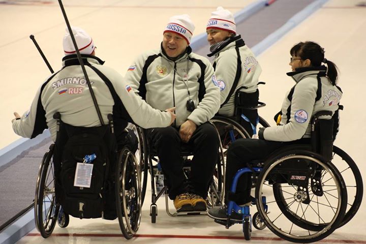 сборная команда России по керлингу на колясках без единого поражения завершила групповой этап чемпионата мира в Финляндии