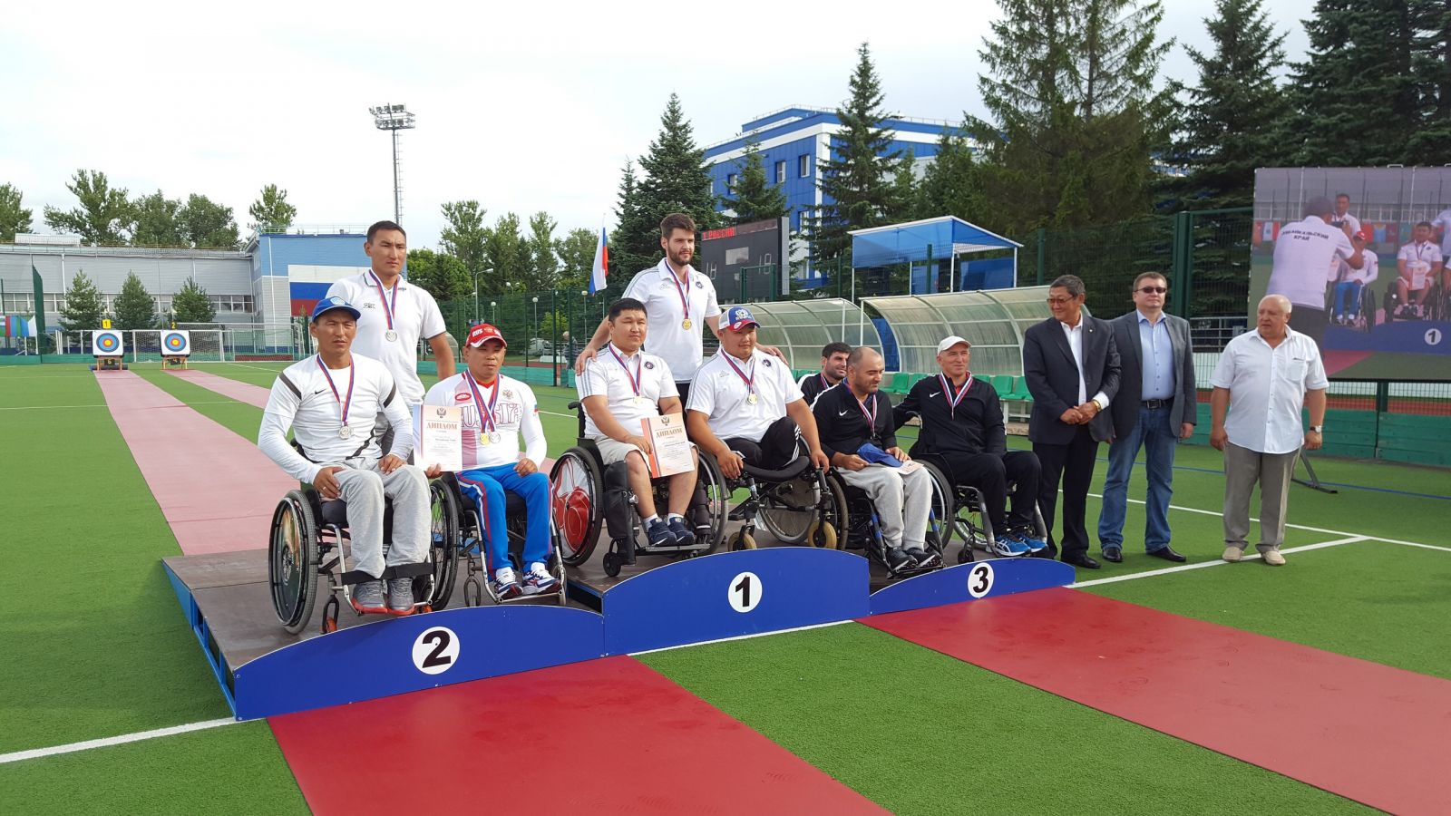 А.А. Строкин на РУТБ «Ока» принял участие в просмотре финальных соревнований, а также в церемониях награждения и закрытия чемпионата России по стрельбе из лука спорта лиц с ПОДА