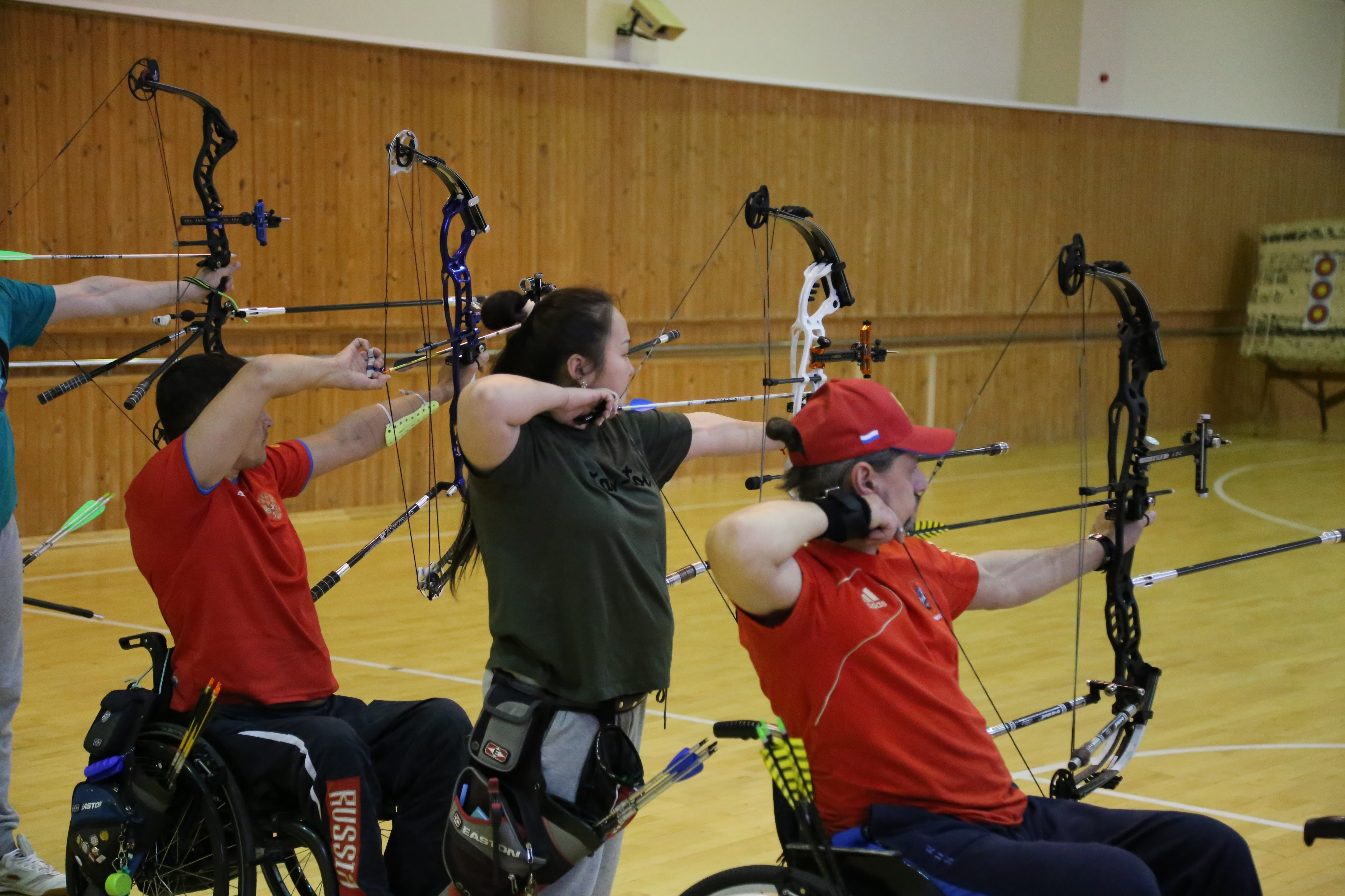 В Орловской области стартовал первый этап Кубка России по стрельбе из лука в закрытых помещениях среди спортсменов с ПОДА