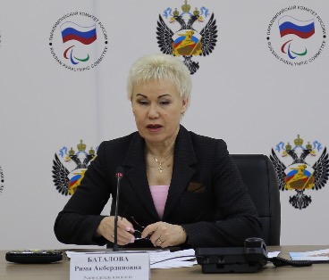 О.В. Семенова, А.А. Строкин, чемпионы и призеры Паралимпийских игр по спорту лиц с ПОДА в зале Исполкома ПКР приняли участие в заседании Комиссии спортсменов ПКР