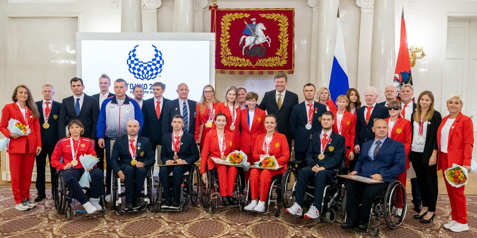 Сергей Собянин поздравил москвичей — чемпионов и призеров Паралимпиады в Токио