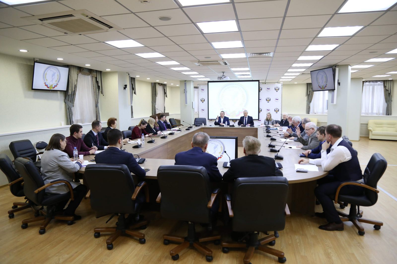 А.А. Строкин, П.А. Рожковв г. Москве приняли участие в заседании Центрального комитета Общероссийского профессионального союза работников физической культуры, спорта и туризма Российской Федерации