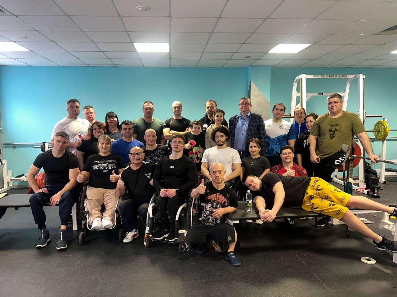 Президент Федерации ПОДА Андрей Строкин встретился со спортивной сборной командой России по пауэрлифтингу спорта лиц с поражением ОДА в Алексине 