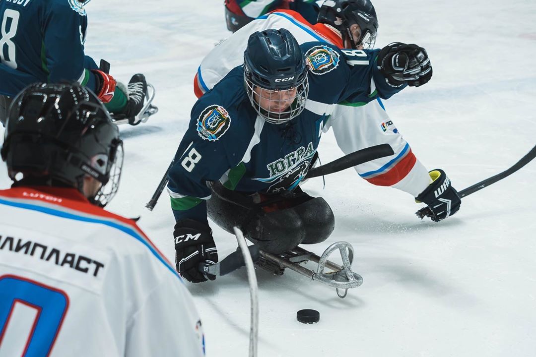 СХК «Югра» возглавляет промежуточную турнирную таблицу чемпионата России по следж-хоккею