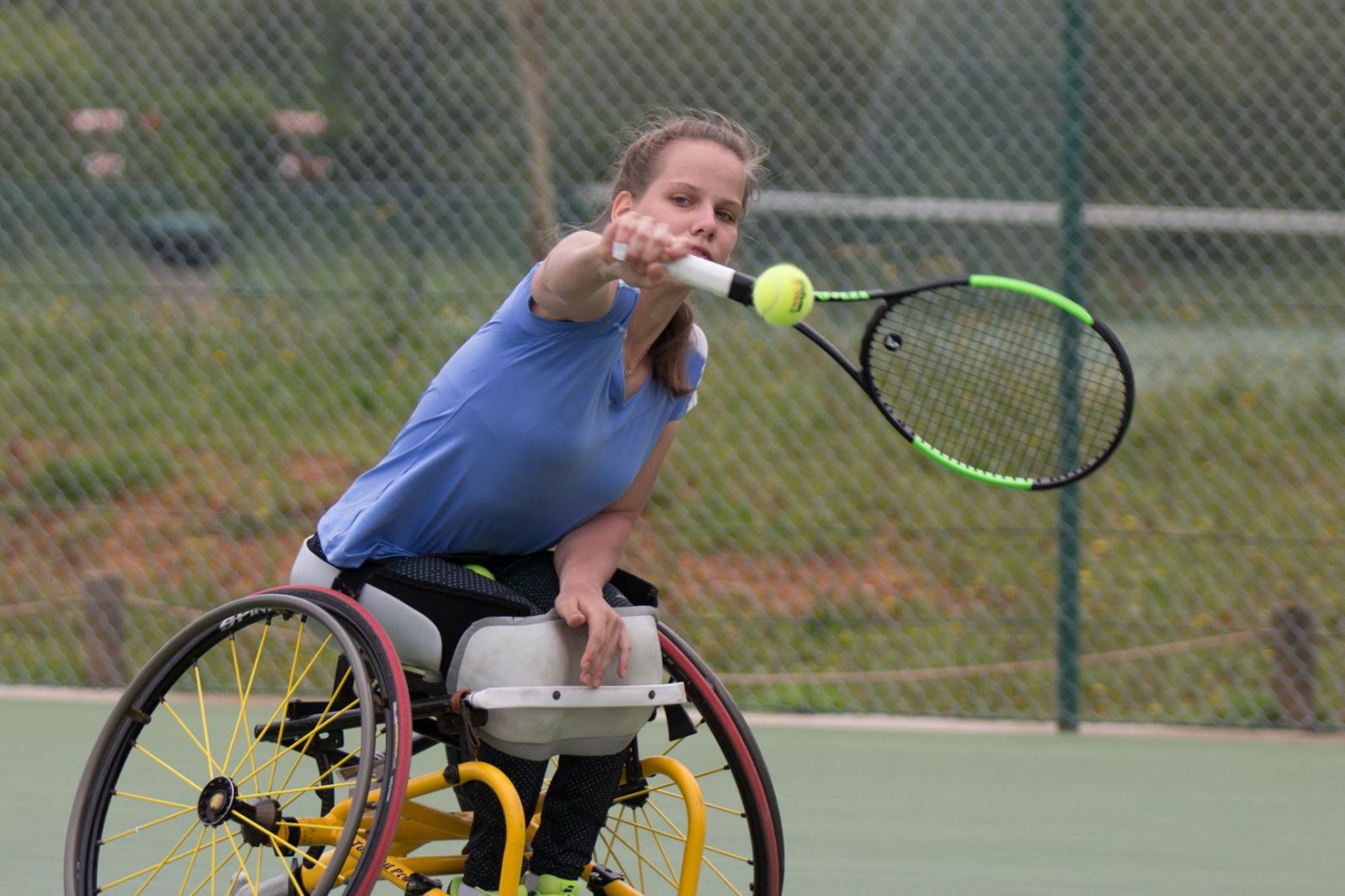 Российские спортсмены принимают участие в командном Кубке мира по теннису на колясках в европейской зоне в Португалии