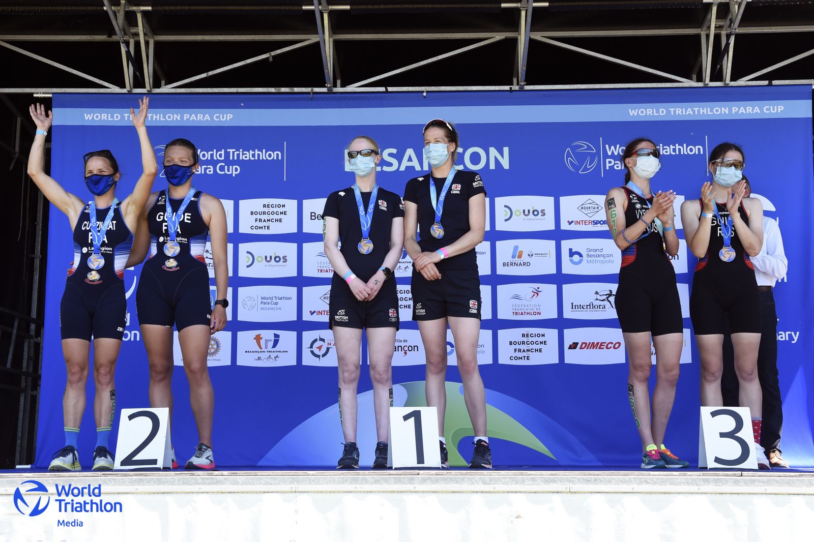 2 бронзовые медали завоевала сборная России по паратриатлону на Кубке мира во Франции      