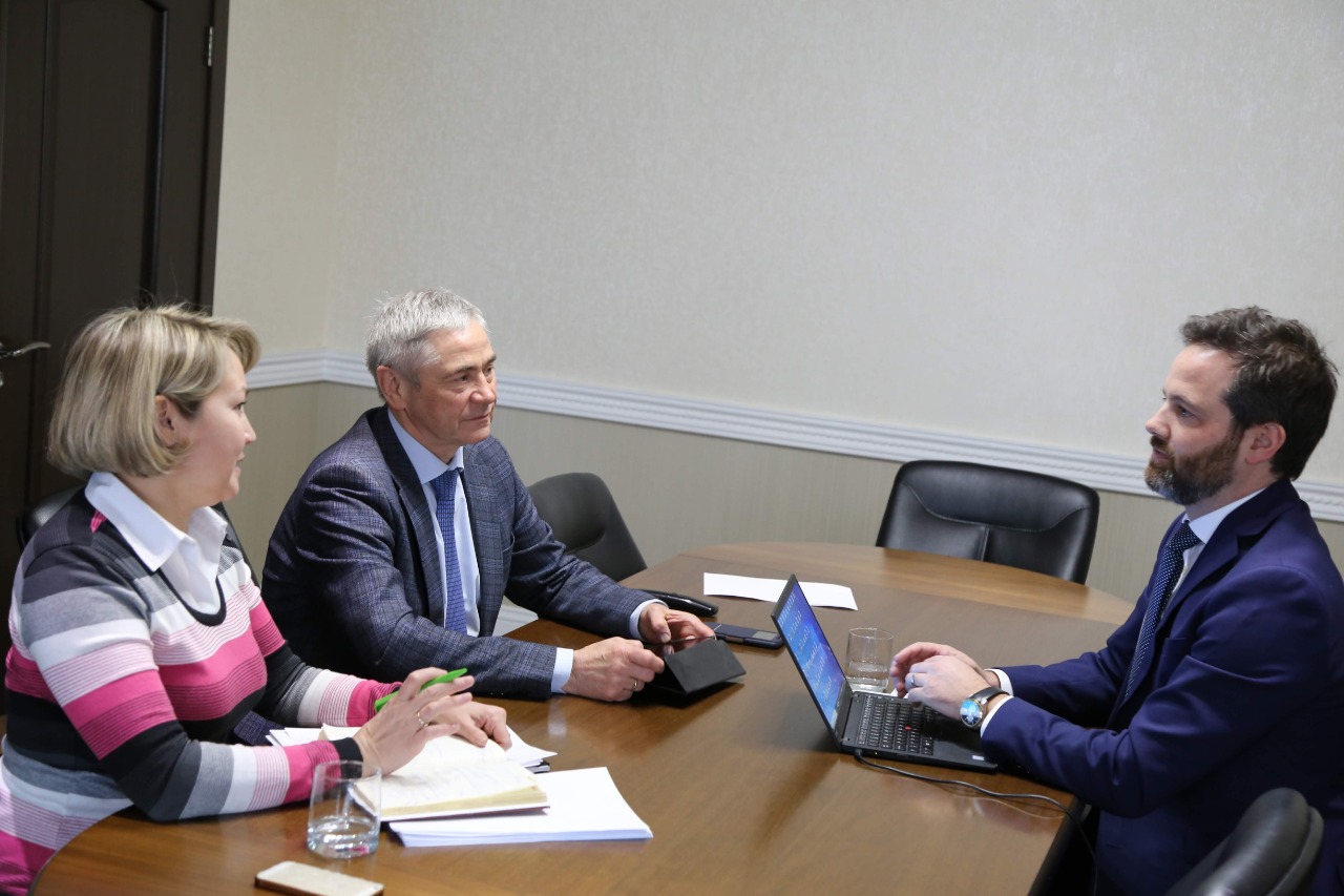 П.А. Рожков в офисе ПКР провел рабочие встречи с адвокатом юридической компании «Боннард Лоусон», представляющей интересы ПКР в качестве заинтересованной стороны в Международным Спортивном арбитражном суде (CAS)