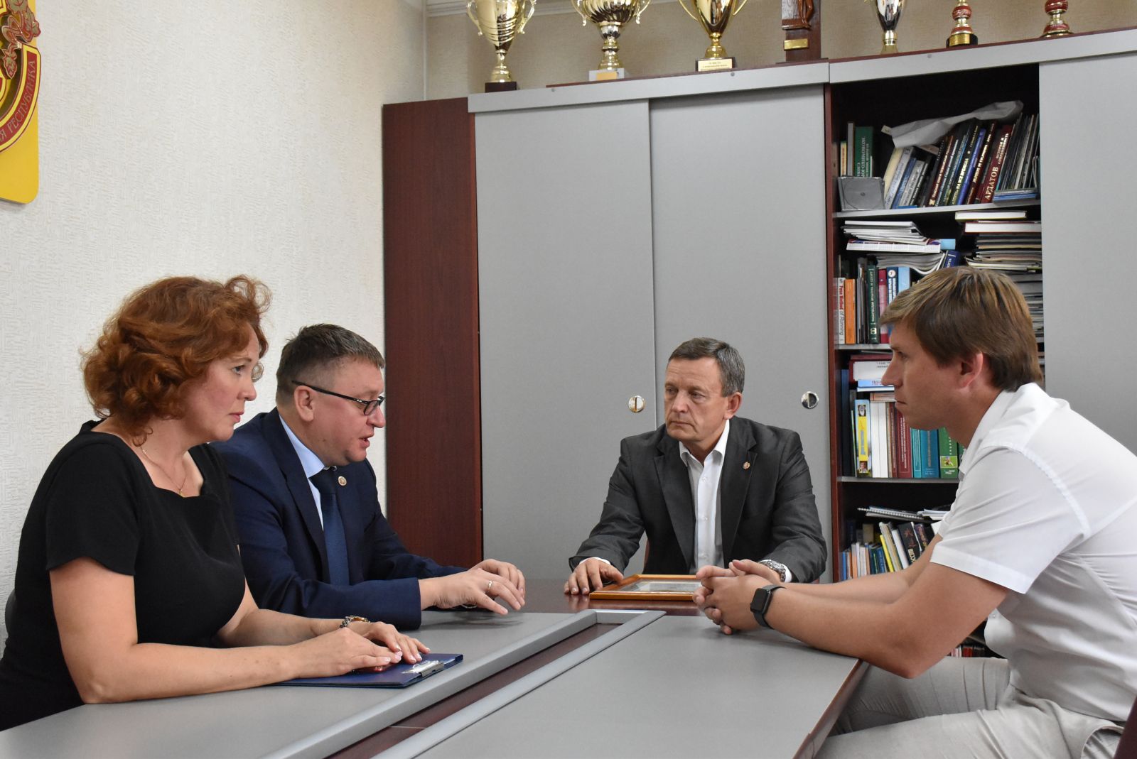 А.А. Строкин, О.В. Семенова в г. Чебоксарах встретились с Министром физической культуры и спорта Чувашской Республики М.В. Богаратовым