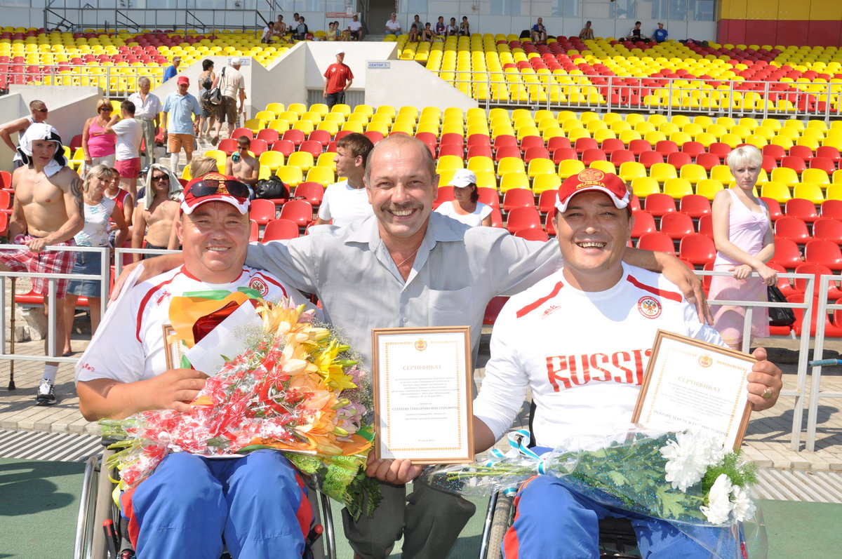 Всероссийская федерация спорта лиц с ПОДА поздравляет с 55-летним юбилеем тренера спортивной сборной команды РФ по бадминтону спорта лиц с ПОДА Григория Викторовича Сергеева