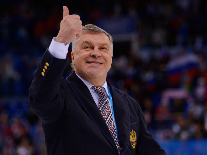 Поздравление Президента Федерации Л.Н.Селезнева старшему тренеру спортивной сборной команды России по следж-хоккею, Заслуженному тренеру России С.А. Самойлову в связи с 65-летним юбилеем