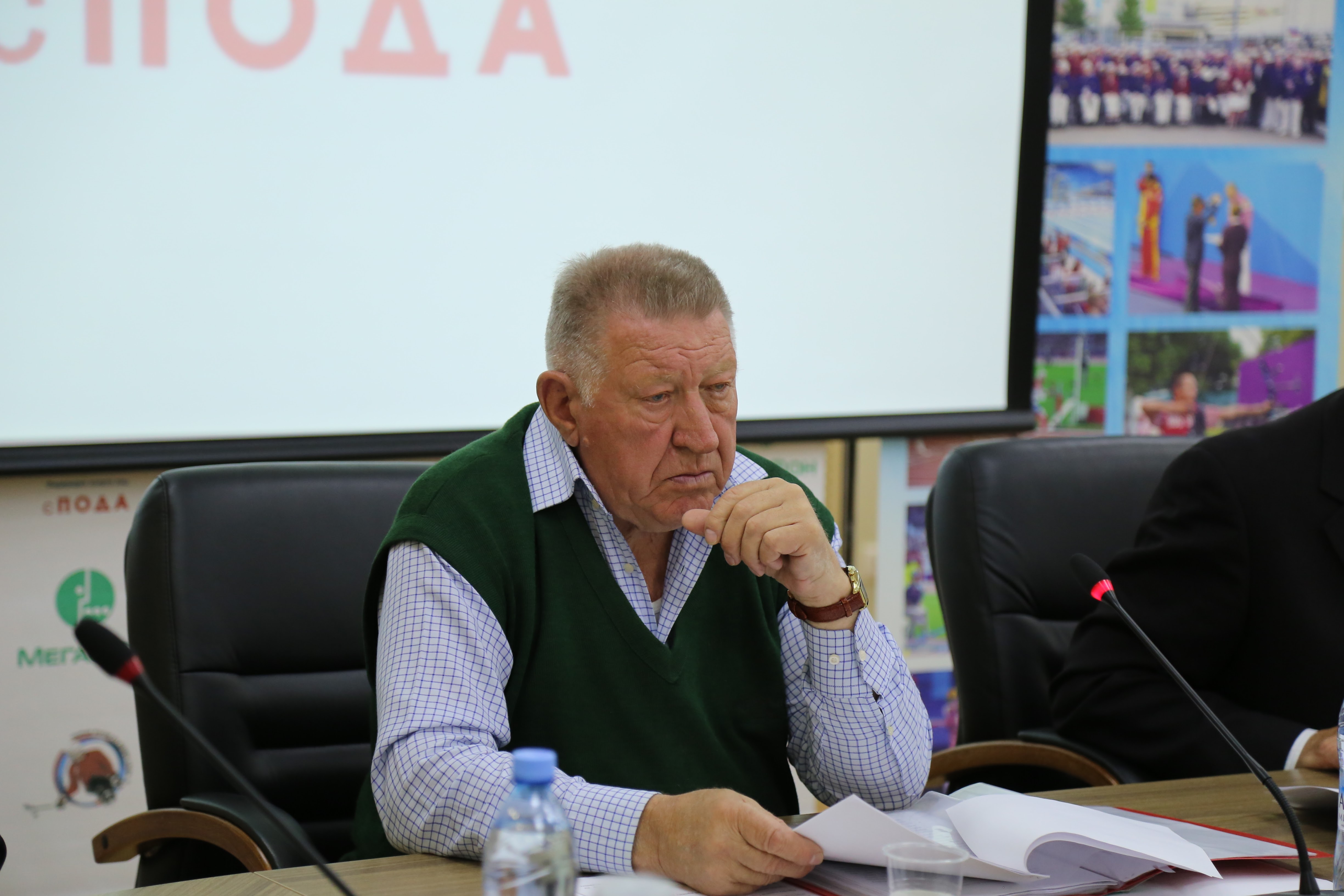   Л.Н. Селезнев в г. Алексине (Тульская область) на РУТБ «Ока» примет участие в церемонии открытия 1 круга чемпионата России по следж-хоккею