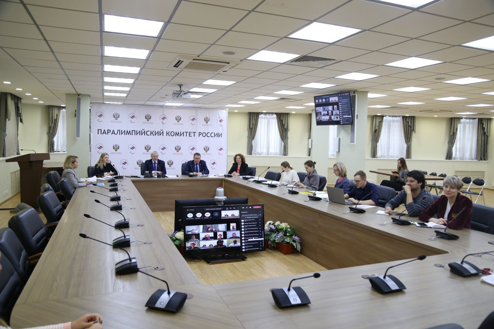  А.А. Строкин в режиме видео-конференц-связи провел заседание Совета Всероссийской федерации спорта лиц с поражением опорно-двигательного аппарата