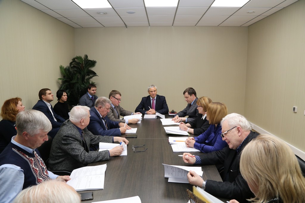 П.А. Рожков в офисе Паралимпийского комитета России провел заседание Совета по координации программ, планов и мероприятий ПКР