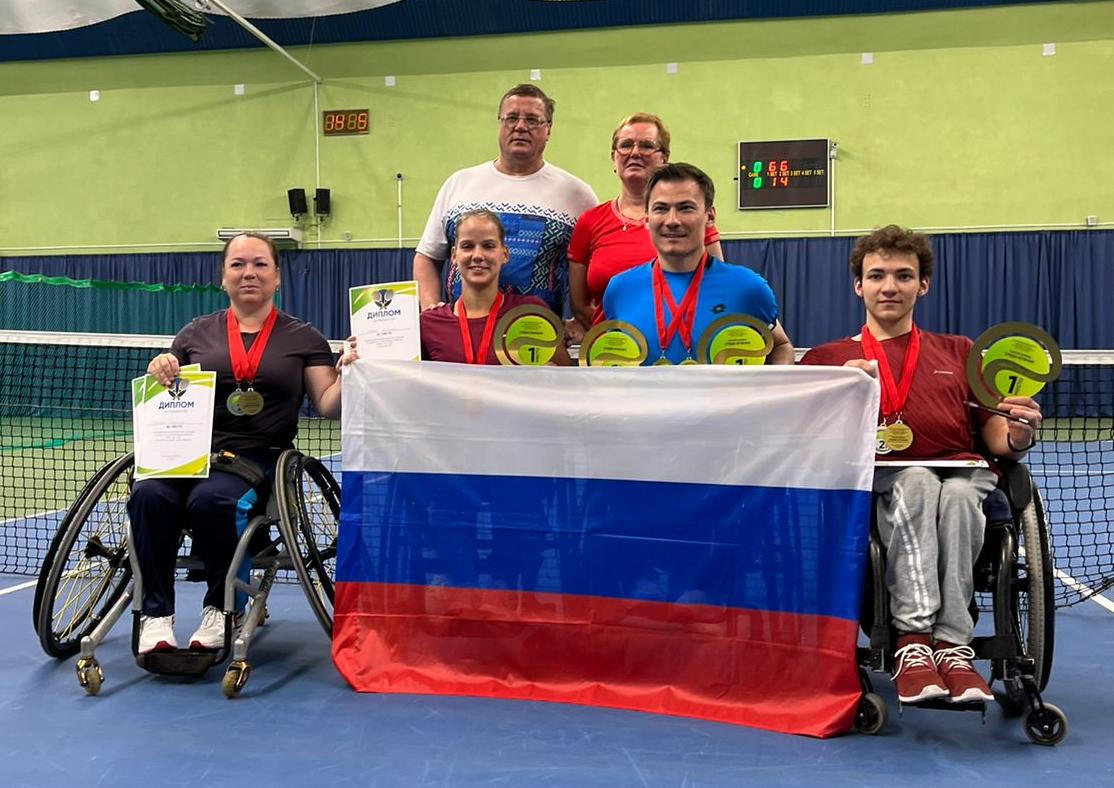 Виктория Львова и Иван Андреев стали победителями международных соревнований по теннису на колясках “Minsk Cup” в Беларуси